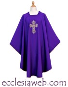 On ecclesiaweb the online sale of sacred vestments of the Catholic Church